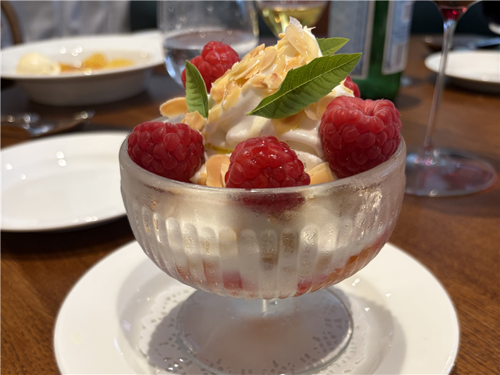 peach dessert